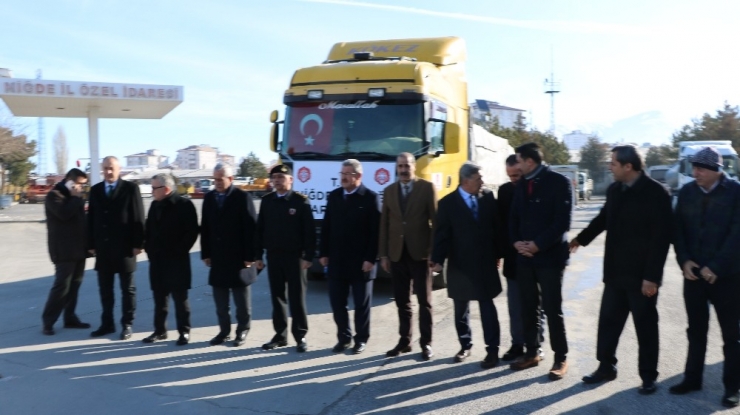 Niğde Valiliğinden Elazığ’a Yardım Tırı