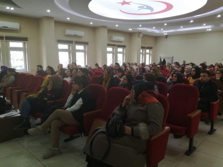 Sağlık Personellerine Psiko-sosyal Destek Eğitimi Verildi