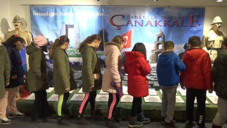 Çanakkale Müzesi Ziyaretleri Devam Ediyor