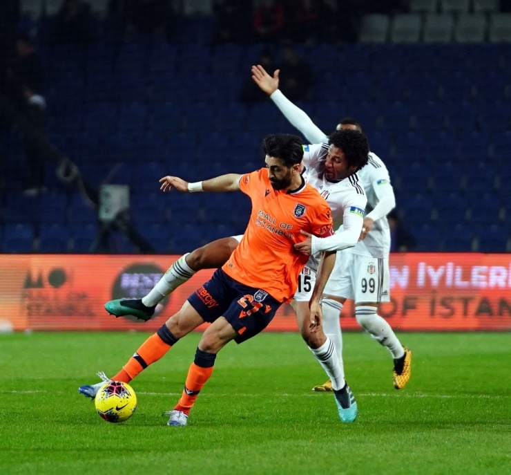 Süper Lig: Medipol Başakşehir: 1 - Beşiktaş: 0 (Maç Sonucu)