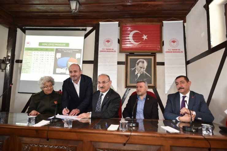 Tarım Ve Orman Bakanlığından Kastamonulu Çiftçilere 21 Milyon Tl Hibe