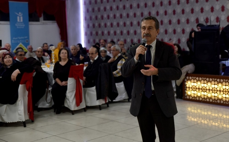 Başkan Ataç Deneyimli Çiftleri Kutladı