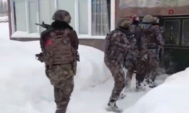 Van’da Pkk/kck Terör Örgütü Operasyonu: 47 Gözaltı