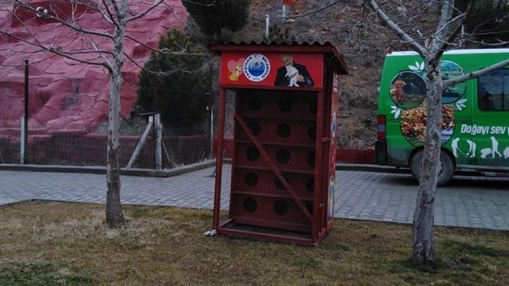 Yahşihan’da Kedi Sığınma Evleri Konuşlandırıldı