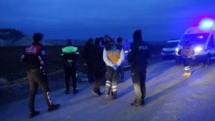 Bir Kişi Araçta Ölü Olarak Bulundu