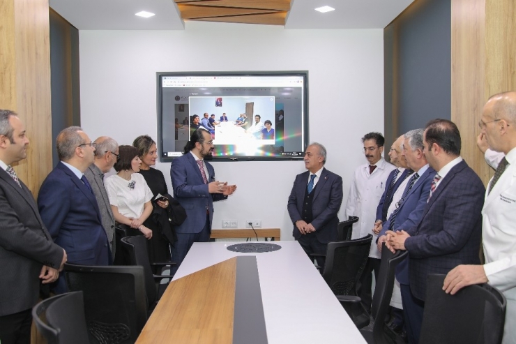 Anesteziyoloji Klinik Araştırma Ve Uygulama Ofisi’nin Açılışı Yapıldı