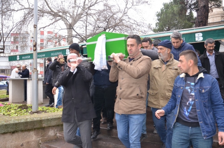 Gazeteci Ümit Ulus’un Baba Acısı