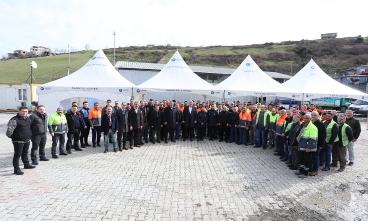 Sandıkçı’dan Ekibine Teşekkür