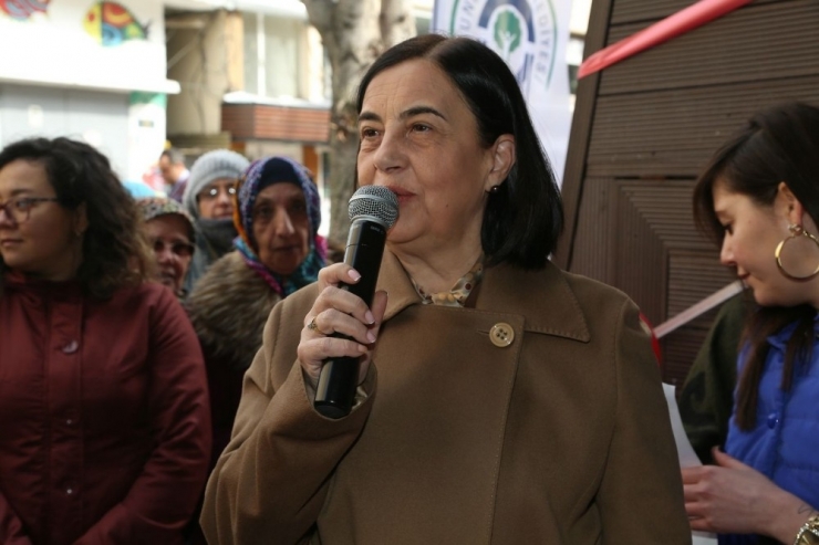 Hamamyolu’nda Hediyelik Eşya Mağazası Açıldı