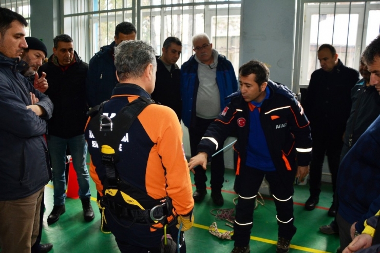 Öğretmenlere Arama Ve Kurtarma Eğitimi Verildi