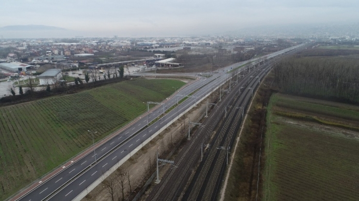İzmit Hali’ne Girişler Artık Daha Kolay