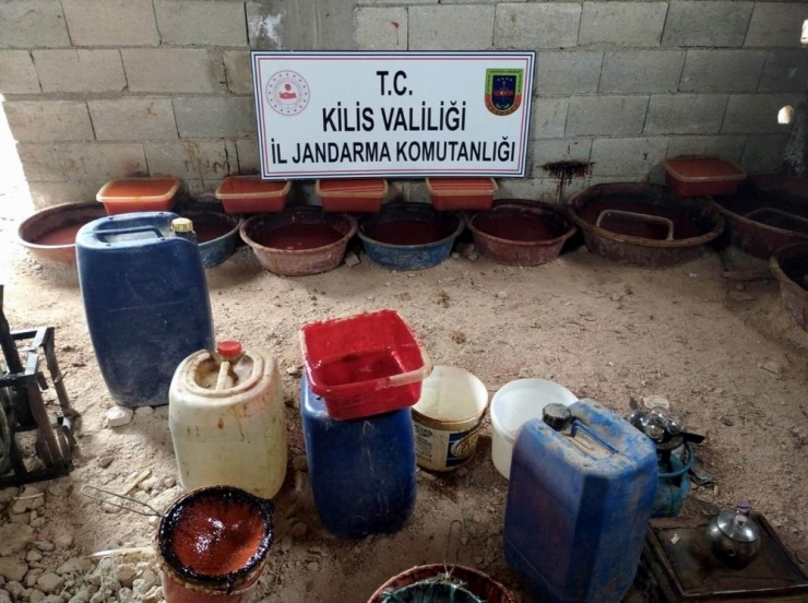 Kehribar Taşı Üretimi Yapılan Bağ Evine Operasyon