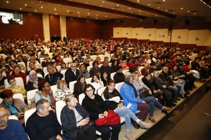 Konak’ta Perde Elazığ İçin Açıldı