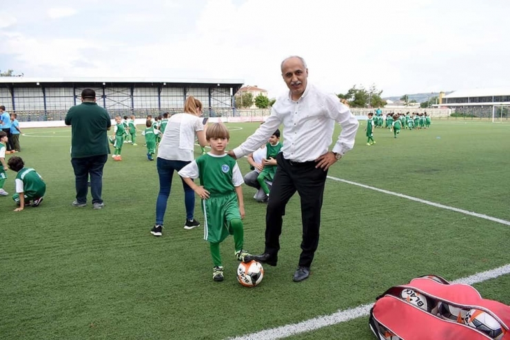 Yenişehir Belediyesi’nden Spora Destek