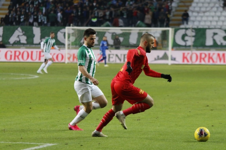 Süper Lig: Konyaspor: 1 - Göztepe: 3 (Maç Sonucu)