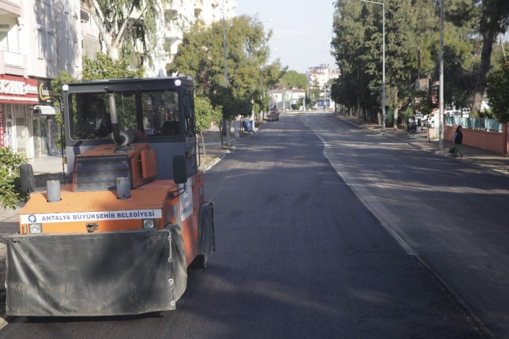 Anafartalar Caddesi Asfalt Yenileme Çalışmaları Tamamlandı