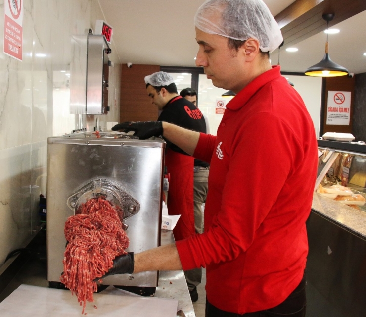 Halk Et’te İki Ayda 34 Ton Et Satıldı