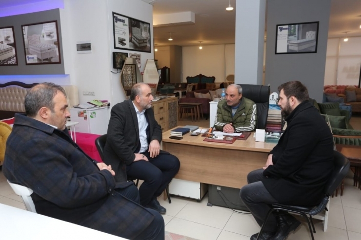 Başkan Sandıkçı: “Esnafımıza Destek Olamaya Devam Edeceğiz”