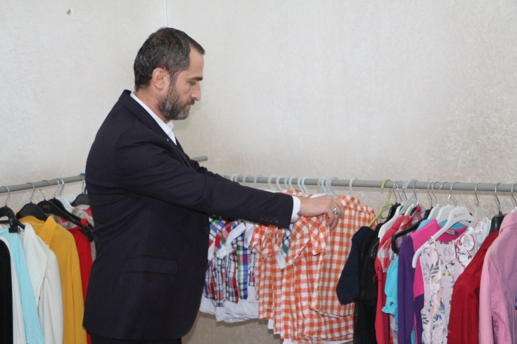 Silopi’de İhtiyaç Sahibi Vatandaşlara Yardım