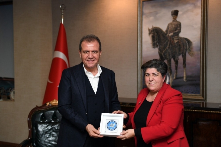 Seçer: "İstihdamda Kadınlara Pozitif Yaklaşım İçindeyiz"