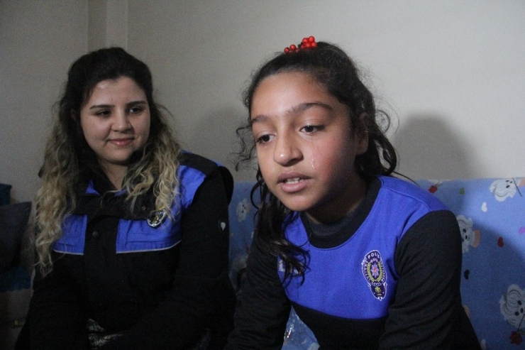 Polis Olmak İsteyen Hatice’yi Duygulandırıp Ağlatan Ziyaret