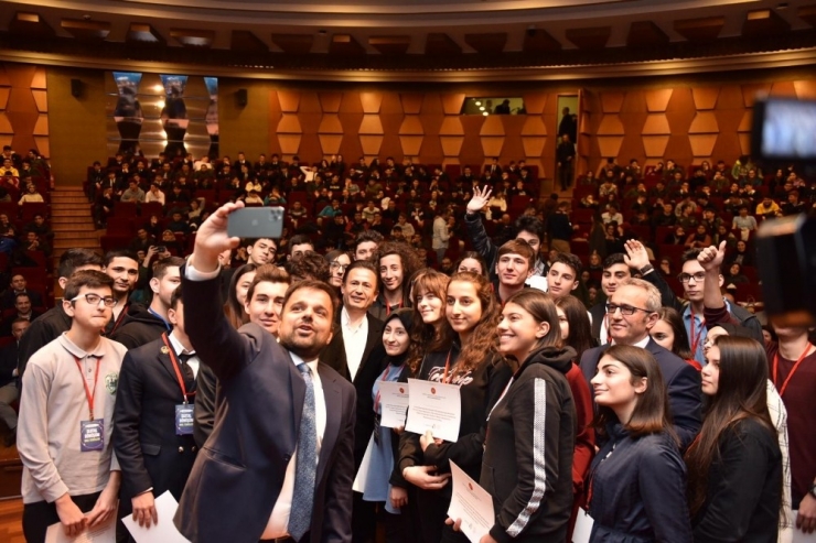 Tuzla’da Aile Dijital Dönüşüm Başlıyor