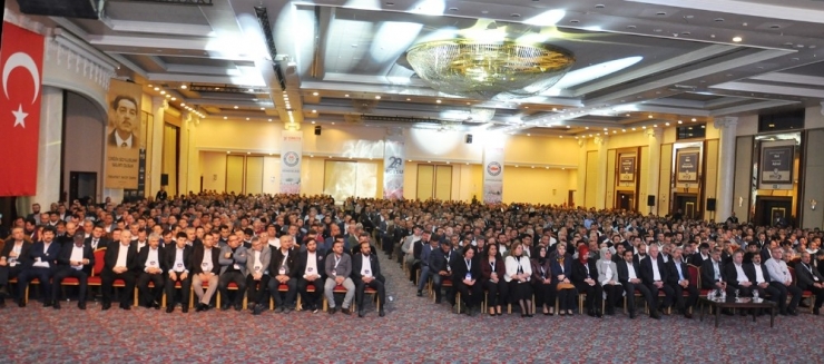 Başkan Yıldız: “İstihdamda Ücretli, Sözleşmeli Gibi Ayrımlar, Devlet İçin Zarardır”