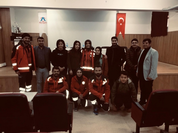 Depremin Kahramanları Öğrencilerle Bir Araya Geldi