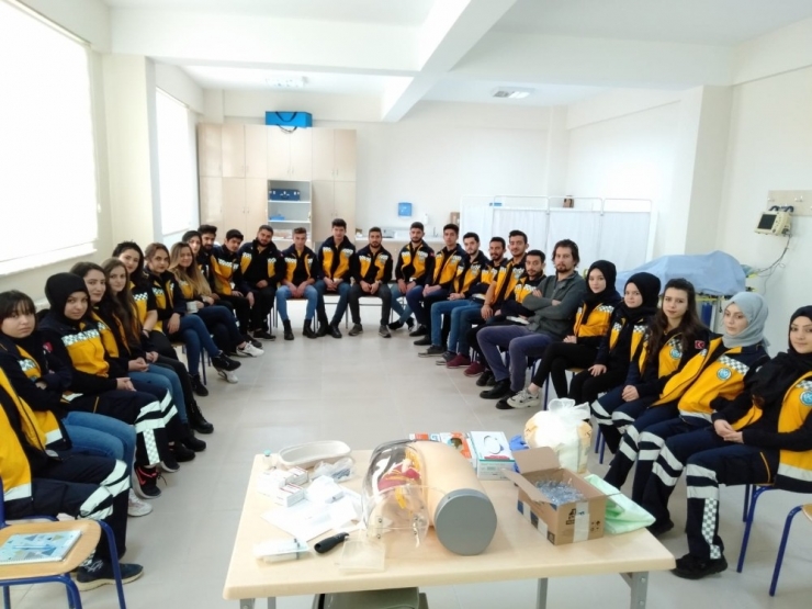 İncesu Myo Öğrencileri İlk Yardım Eğitimi’ni 3 Boyutlu Sanal Ortamda Öğrenecek