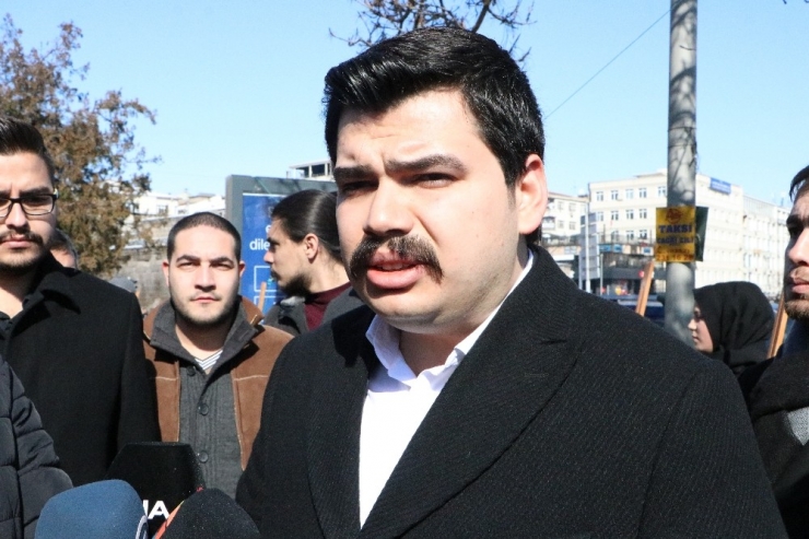 ‘Fırat Yılmaz Çakıroğlu’ Sergisi’ne Yoğun İlgi