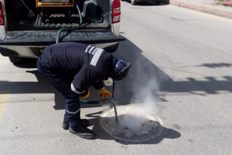 Kırıkkale Belediyesi İlaçlama Çalışmalarına Başladı