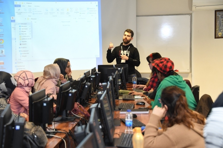 Komek Ve Asem’de Yeni Dönem Rekor Kursiyerle Başladı