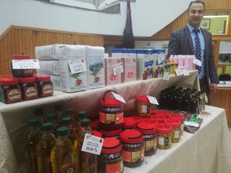 Kütahya Adliyesinde İşyurtlarında Üretilen Ürünler Satışa Çıktı