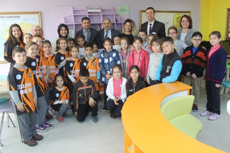 Öğrenciler Akıl Ve Zeka Oyunlarında Ter Döktü