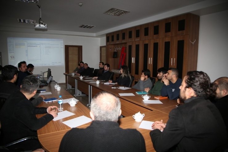 Vaski, Eğitim Programlarıyla Hizmette Kaliteyi Arttırıyor