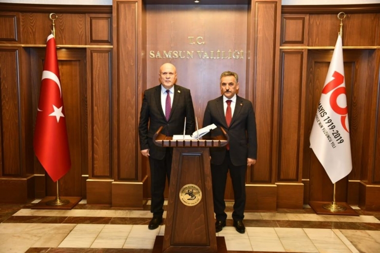 Başkan Pekmezci Vali Kaymak’ı Ziyaret Etti