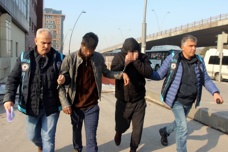 Fırınlardan Çaldıkları Paralarla Sigara Alan Zanlılar Yakalandı