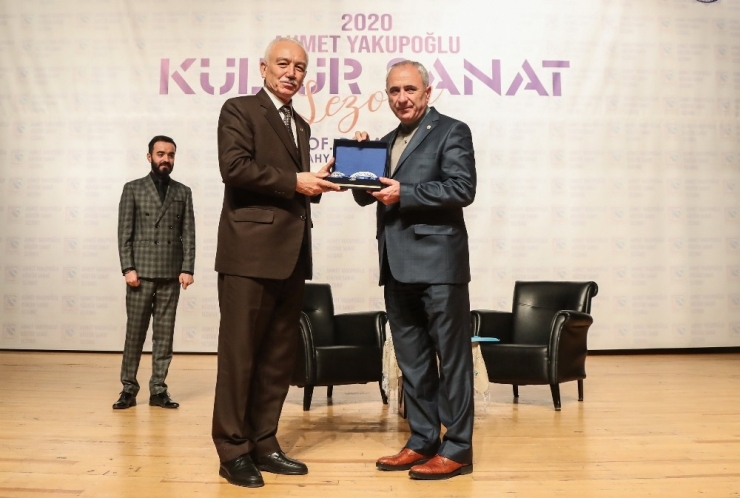 Nurullah Genç: "Başarı, Mutlaka Bir Bedel İster"