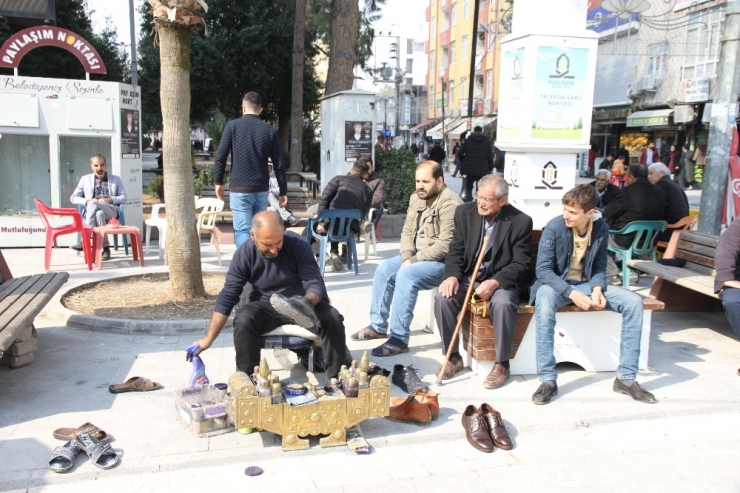Mardin Şubat Ayında Bahardan Kalma Gün Yaşadı