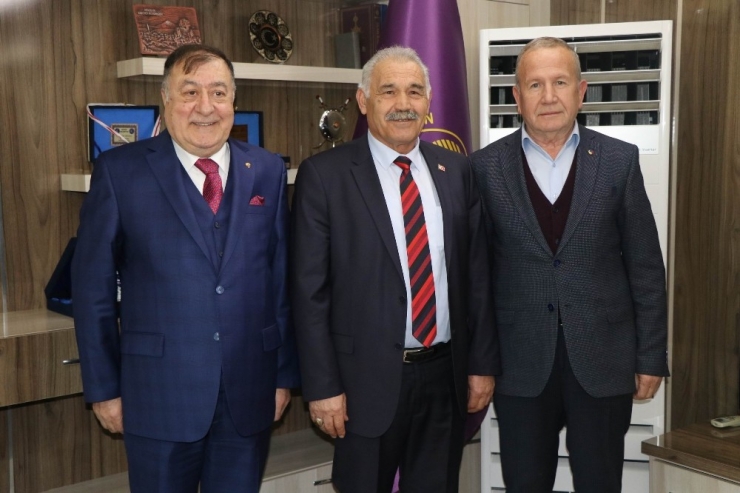 Ntso Başkanı Parmaksız Ve Yönetimden Nevesob’a Ziyaret