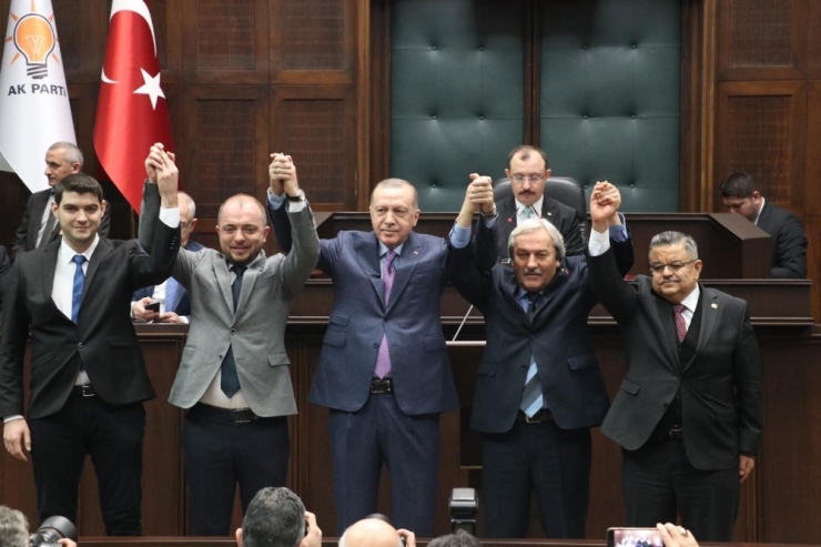 Bilecik’te 2 Belediye Başkanı Ak Parti’ye Geçti