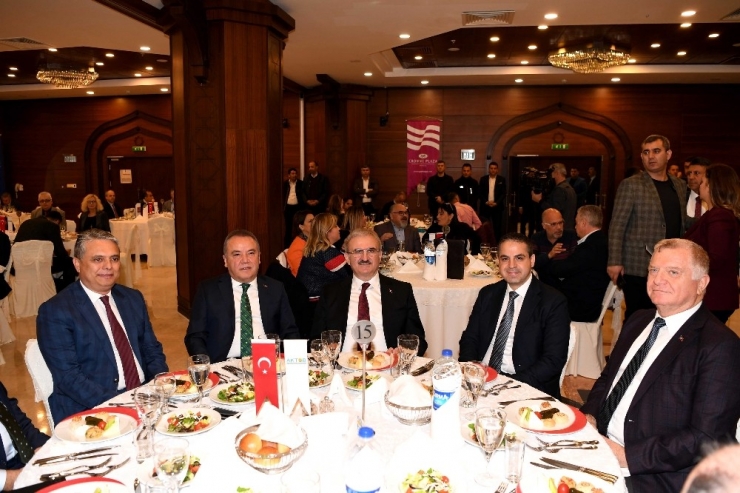 Karaloğlu: “Patara Yılını Artı Değere Dönüştürmemiz Lazım”