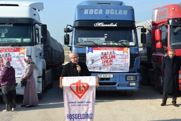 Yardım Tırları Yola Çıktı