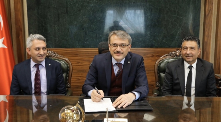 Bingöl’de 2 Projenin Sözleşmesi İmzalandı