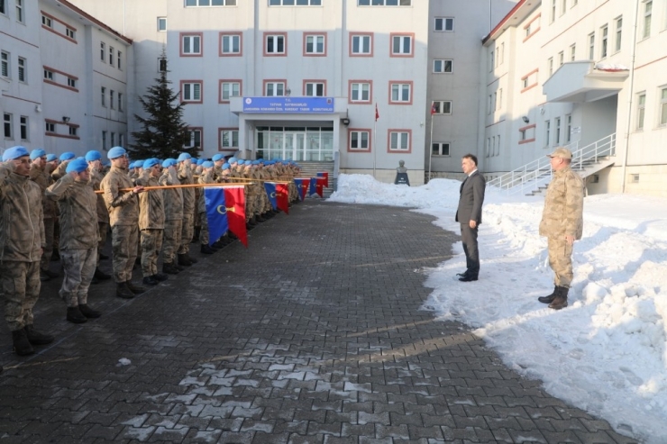 Vali Oktay Çağatay, Jöh Taburunu Ziyaret Etti
