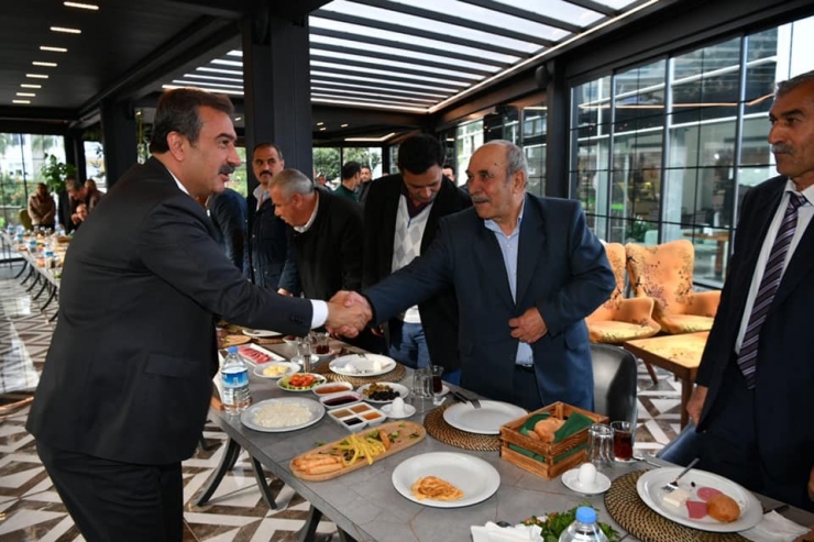 Başkan Çetin: “Muhtarlarımızı Vatandaşa Mahcup Etmeyeceğiz”