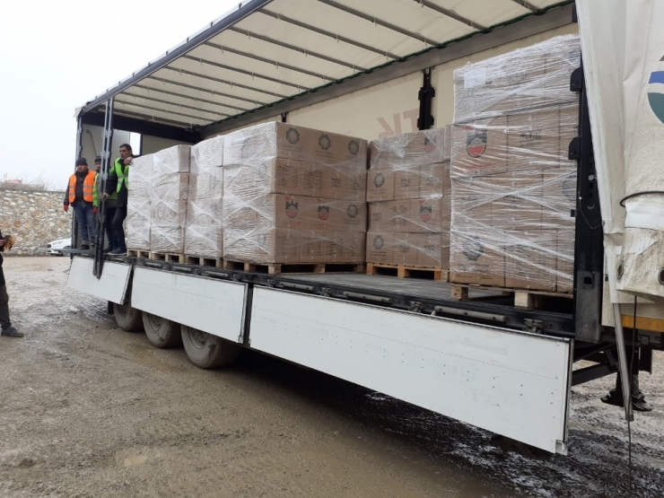 Büyükşehir Belediyesi’nden Elazığ’a Gıda Yardımı