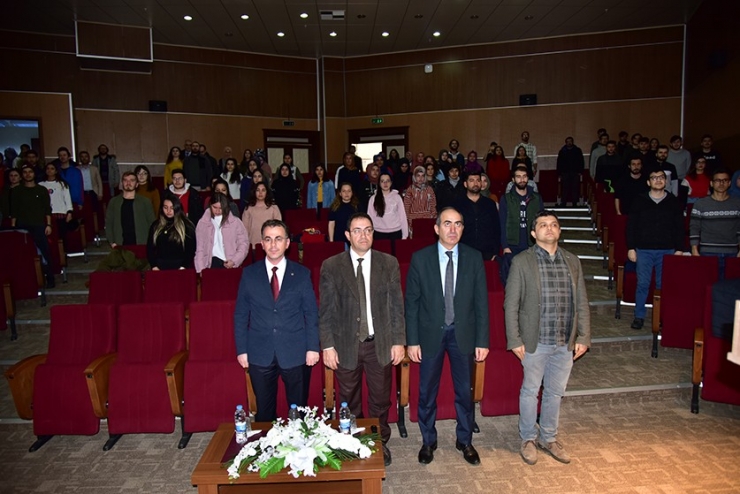 Etü’de ‘Eğitimde Dijital Dönüşüm’ Konferansı