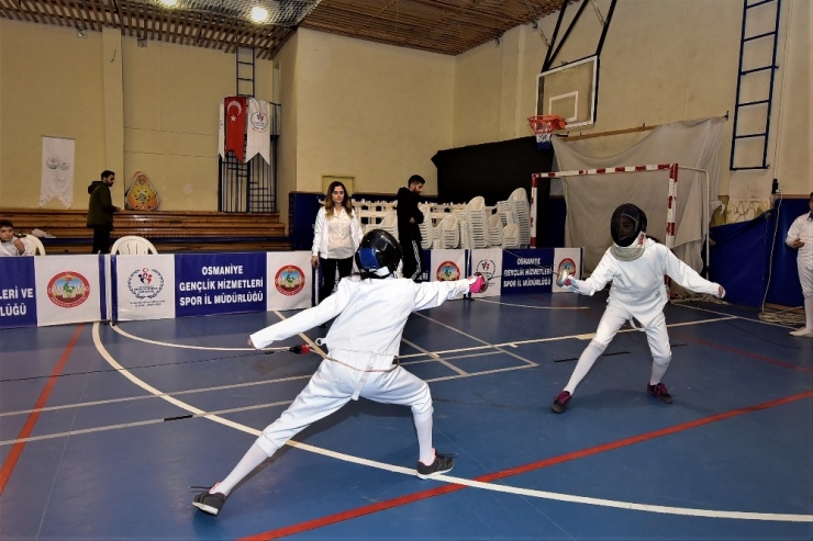 Osmaniye’de Eskrim Birincileri Belli Oldu