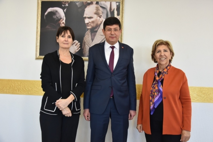 Fransız Konsolosundan Başkan Özcan’a Ziyaret